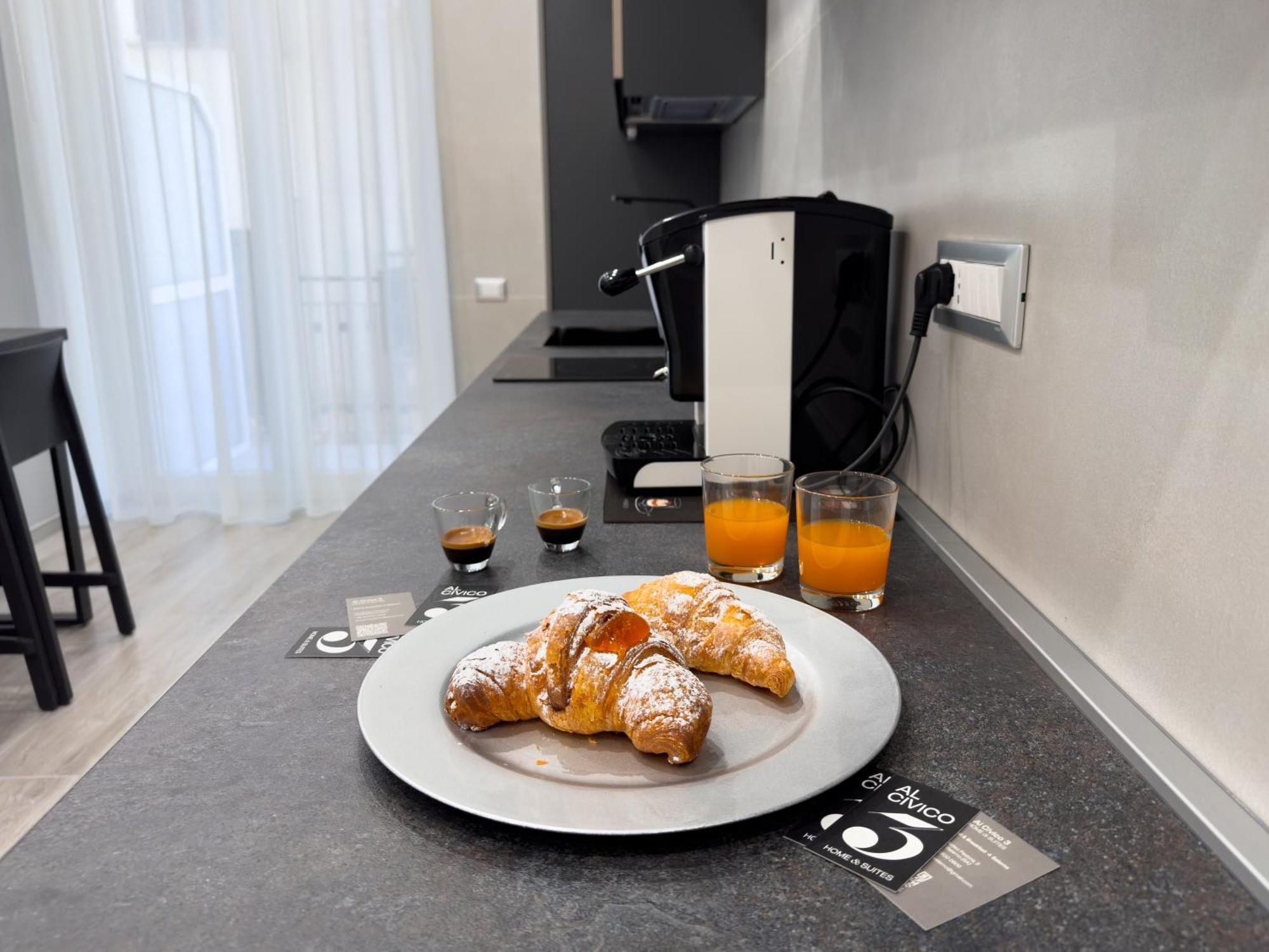Al Civico3 Home & Suites Salerno Exterior photo